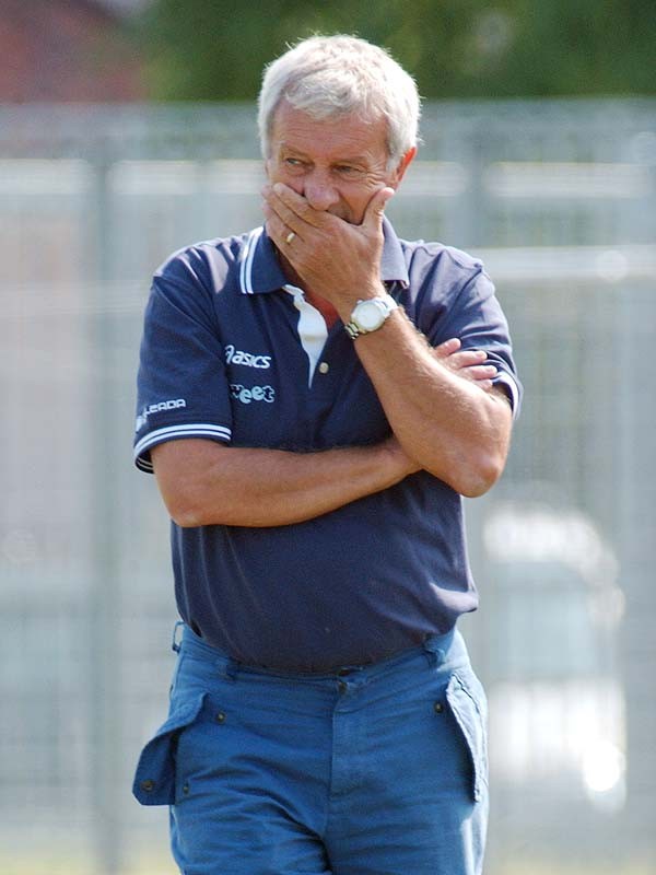 zoratti pensieroso